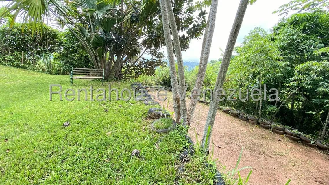 Casa (1 Nivel) en Venta en Sabaneta, Distrito Metropolitano - 79