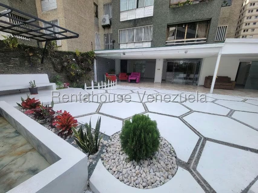 Apartamento (1 Nivel) en Venta en La Boyera, Distrito Metropolitano - 36
