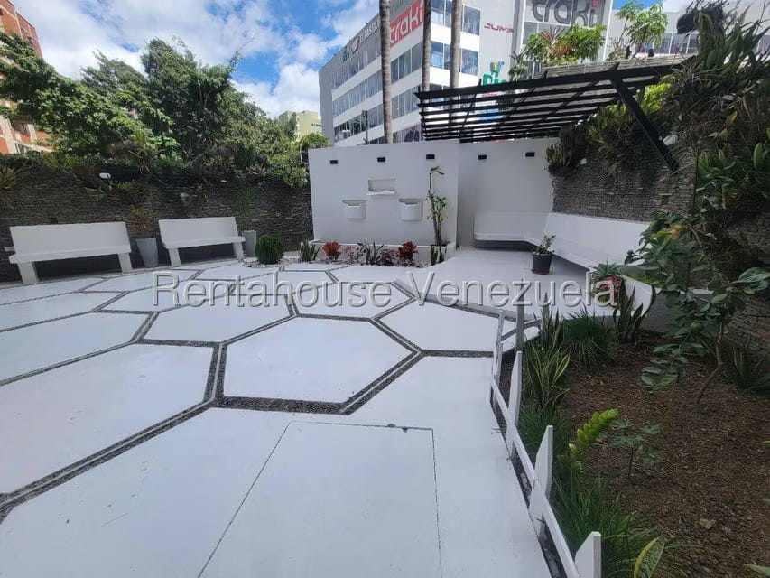 Apartamento (1 Nivel) en Venta en La Boyera, Distrito Metropolitano - 37