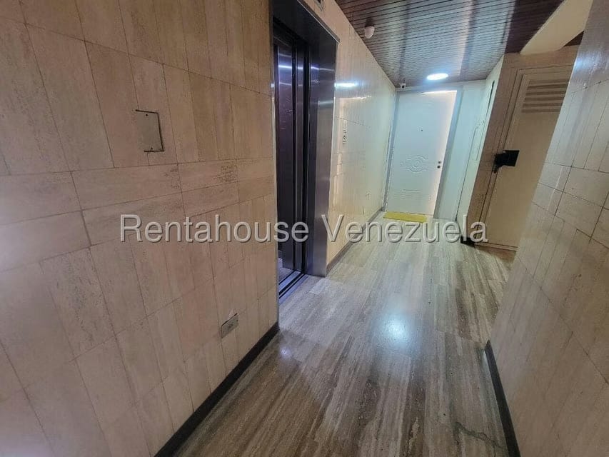 Apartamento (1 Nivel) en Venta en La Boyera, Distrito Metropolitano - 45