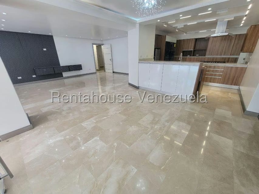 Apartamento (1 Nivel) en Venta en La Boyera, Distrito Metropolitano - 8