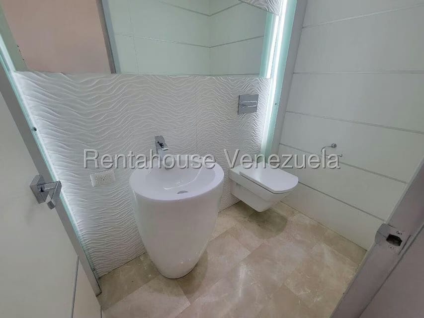 Apartamento (1 Nivel) en Venta en La Boyera, Distrito Metropolitano - 9