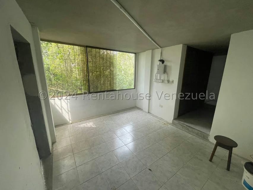 Anexo (1 Nivel) en Alquiler en Oripoto, Distrito Metropolitano - 2
