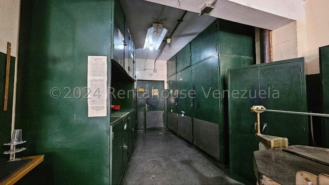 Comercial (Local Comercial) en Venta en Los Chorros, Distrito Metropolitano - 28