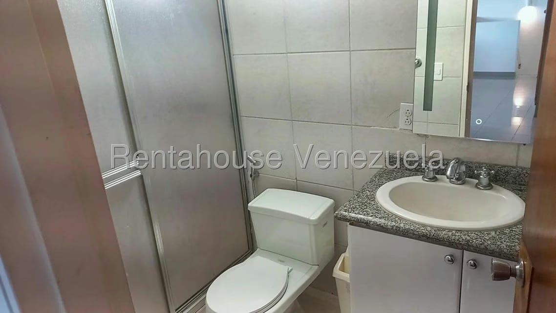 Apartamento (Multiples Niveles) en Alquiler en La Castellana, Distrito Metropolitano - 26
