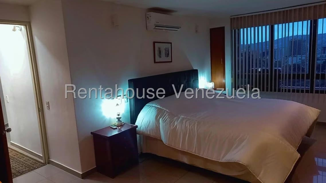 Apartamento (Multiples Niveles) en Alquiler en La Castellana, Distrito Metropolitano - 32