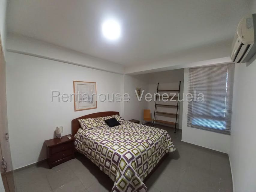 Apartamento (Multiples Niveles) en Alquiler en La Castellana, Distrito Metropolitano - 9