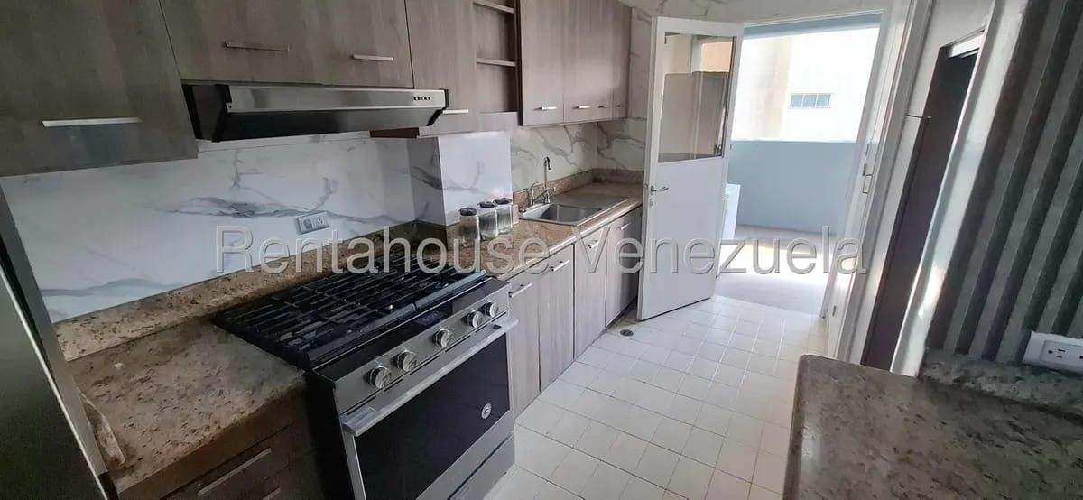 Apartamento (Penthouse) en Alquiler en Terrazas del Avila, Distrito Metropolitano - 28