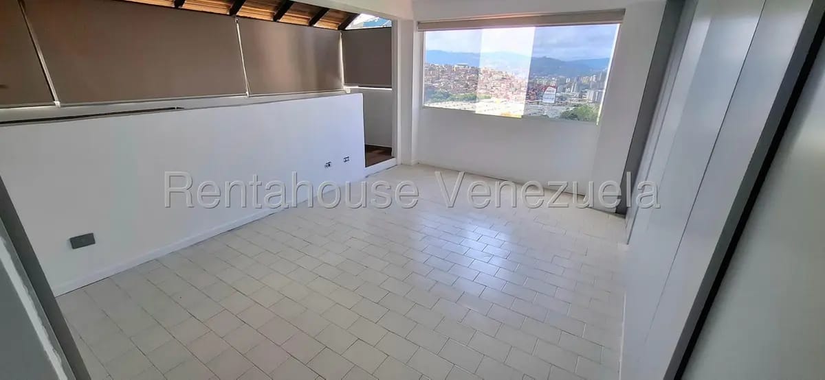 Apartamento (Penthouse) en Alquiler en Terrazas del Avila, Distrito Metropolitano - 43
