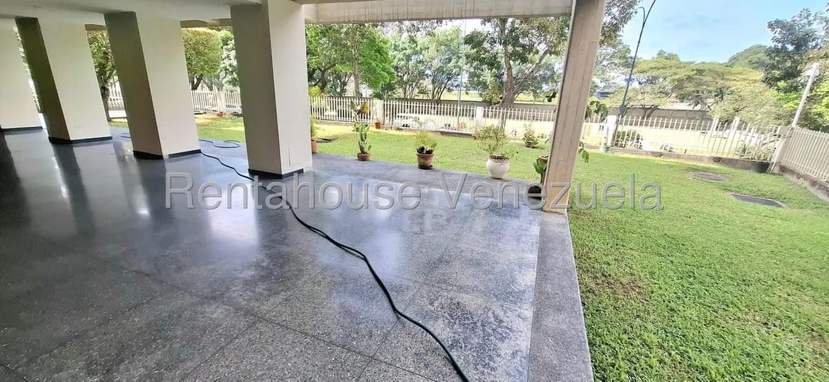 Apartamento (Penthouse) en Alquiler en Terrazas del Avila, Distrito Metropolitano - 6