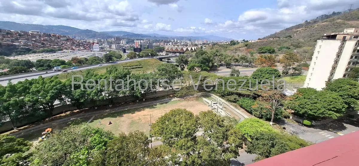 Apartamento (Penthouse) en Alquiler en Terrazas del Avila, Distrito Metropolitano - 53