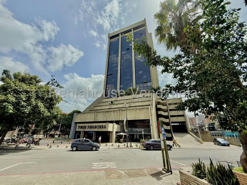 Comercial (Oficina) en Alquiler en Bello Monte, Distrito Metropolitano