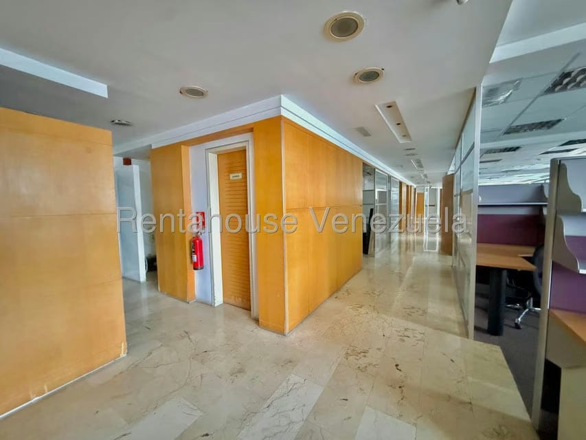 Comercial (Oficina) en Alquiler en Bello Monte, Distrito Metropolitano - 13