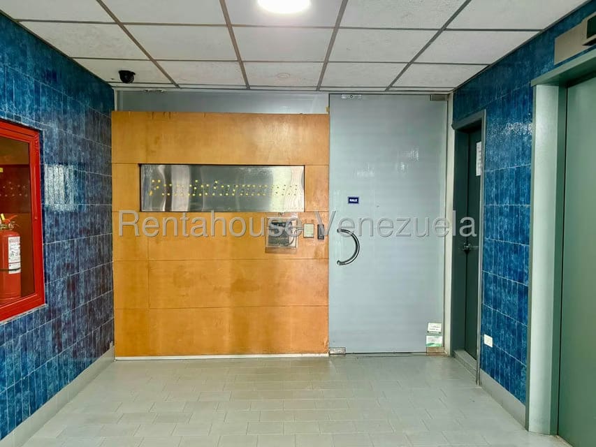 Comercial (Oficina) en Alquiler en Bello Monte, Distrito Metropolitano - 3