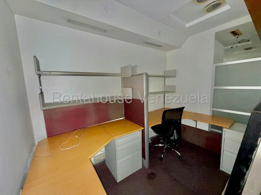 Comercial (Oficina) en Alquiler en Bello Monte, Distrito Metropolitano - 25