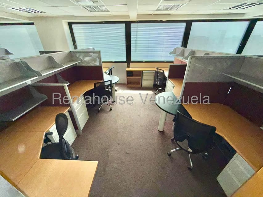 Comercial (Oficina) en Alquiler en Bello Monte, Distrito Metropolitano - 10