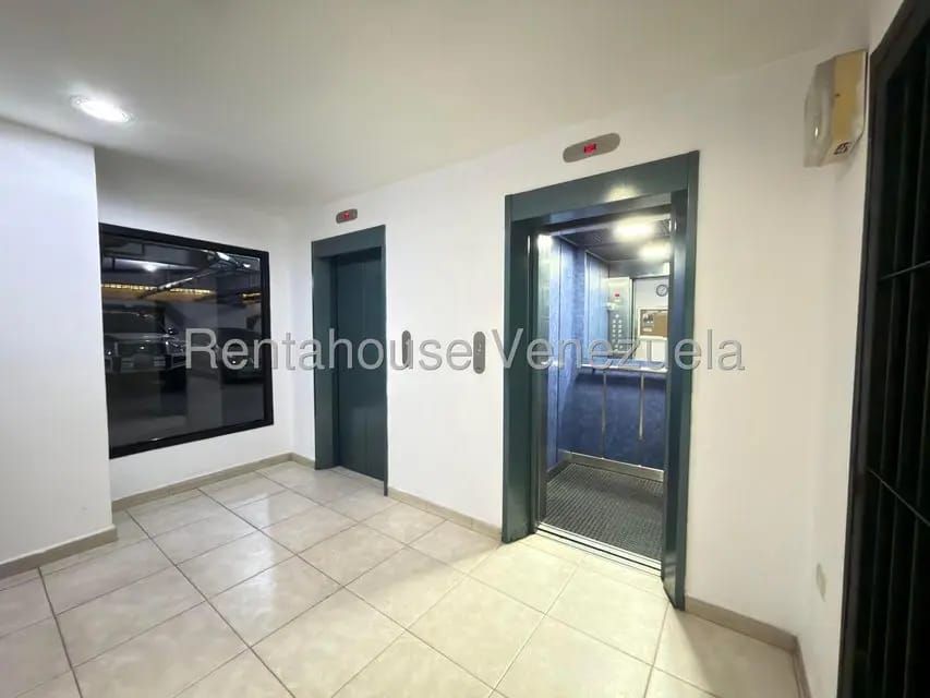 Apartamento (1 Nivel) en Venta en Parque Aragua, Aragua - 40