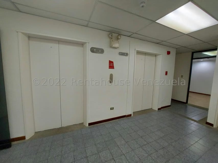 Comercial (Oficina) en Alquiler en Terrazas del Avila, Distrito Metropolitano - 12