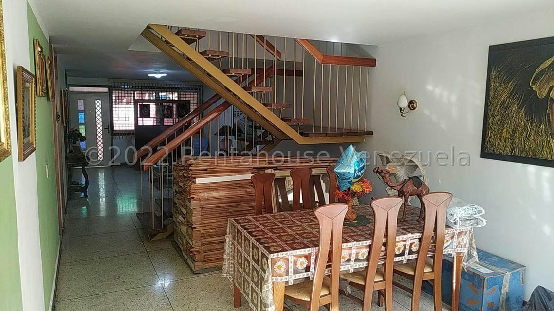 Casa (Multipes Niveles) en Venta en Los Pomelos, Distrito Metropolitano - 3
