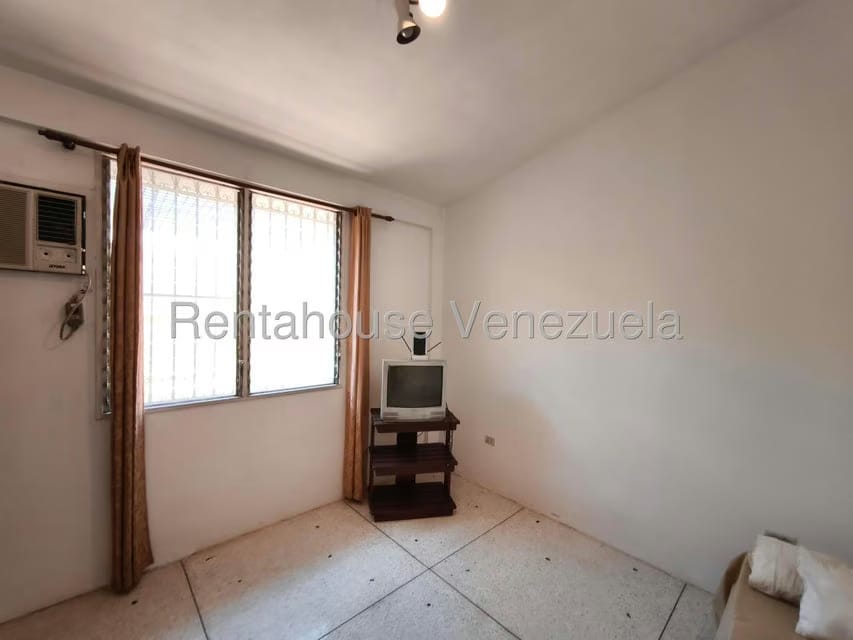 Casa (1 Nivel) en Venta en Urbanizacion El Centro, Aragua - 30