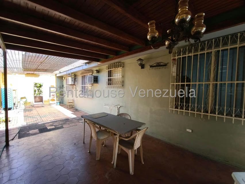 Casa (1 Nivel) en Venta en Urbanizacion El Centro, Aragua - 31