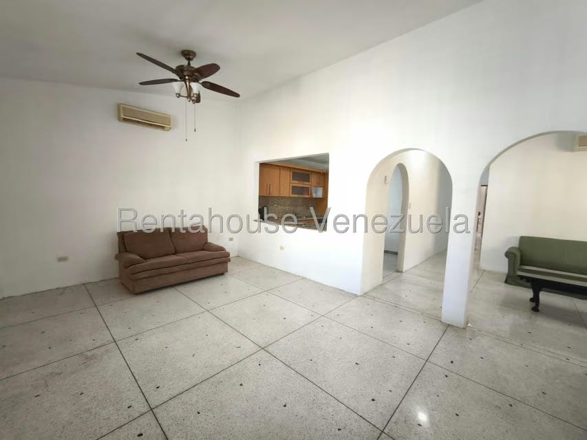 Casa (1 Nivel) en Venta en Urbanizacion El Centro, Aragua - 9