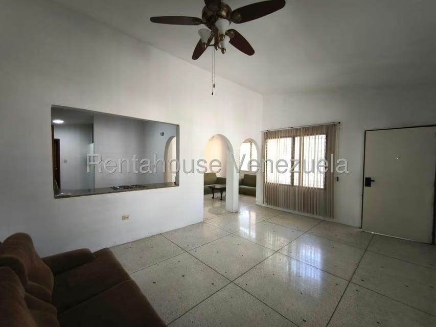Casa (1 Nivel) en Venta en Urbanizacion El Centro, Aragua - 10