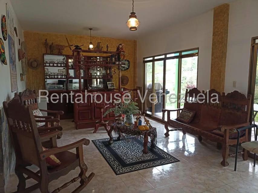 Casa (1 Nivel) en Venta en Pan de Azucar, Miranda - 13