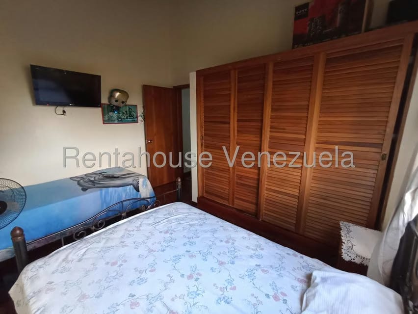 Casa (1 Nivel) en Venta en Pan de Azucar, Miranda - 42