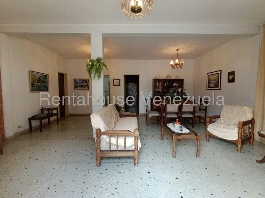 Casa (Multipes Niveles) en Venta en Sector Guayabal, Aragua - 2