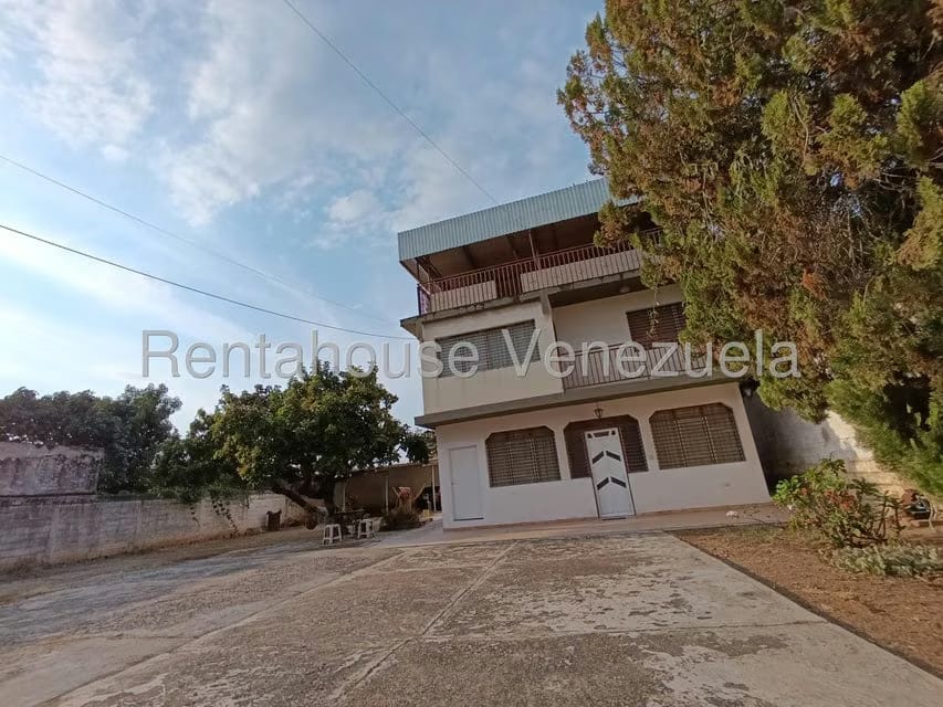 Casa (Multipes Niveles) en Venta en Sector Guayabal, Aragua - 81