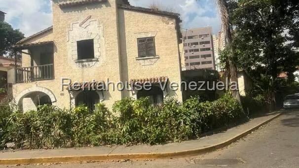 Casa (Colonial) en Venta en El Paraiso, Distrito Metropolitano - 6