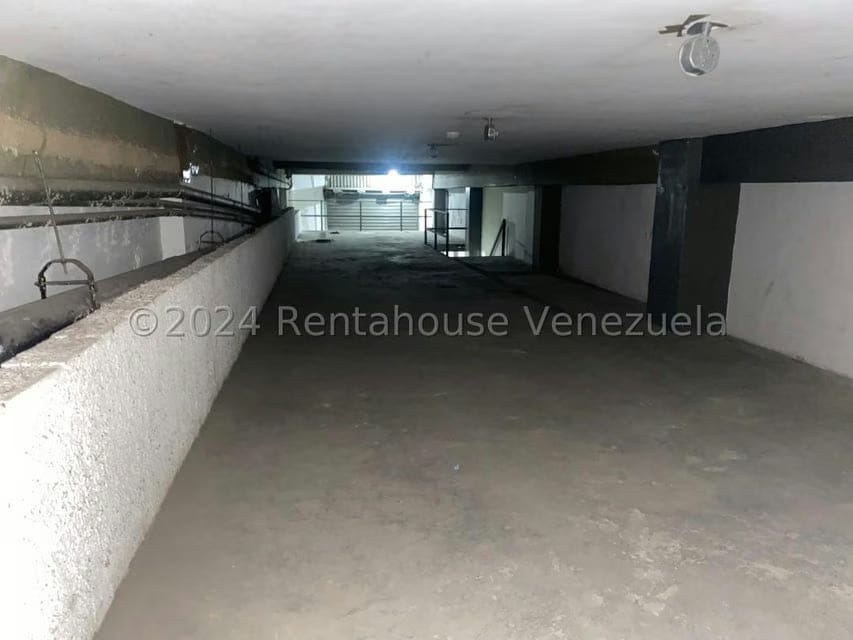 Comercial (Local Comercial) en Alquiler en Catia, Distrito Metropolitano - 17