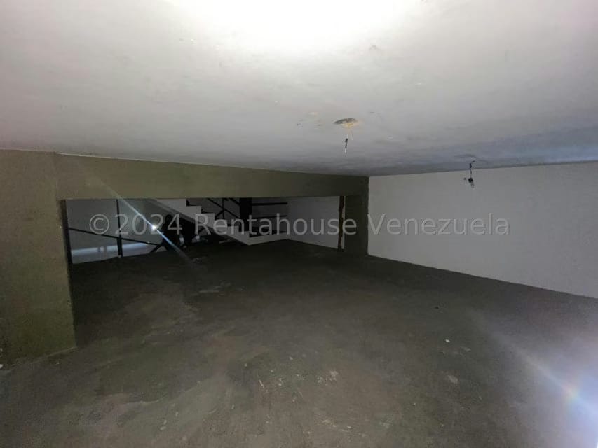 Comercial (Local Comercial) en Alquiler en Catia, Distrito Metropolitano - 21