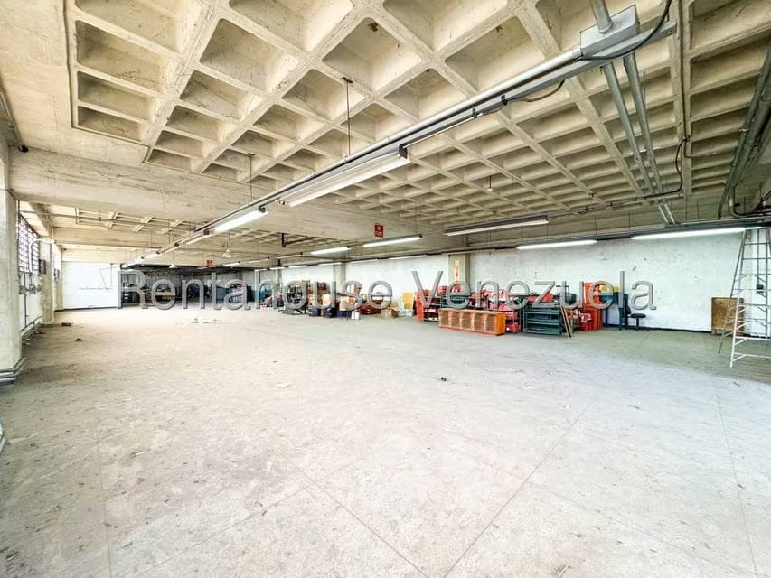 Comercial (Industrial) en Venta en Guatire, Miranda - 16
