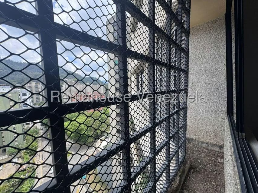 Apartamento (1 Nivel) en Venta en El Cigarral, Distrito Metropolitano - 13