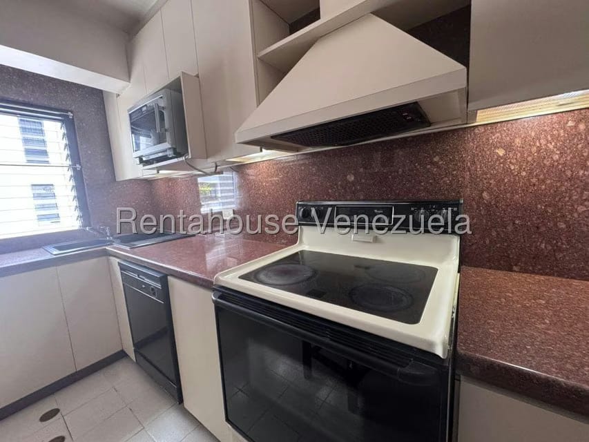 Apartamento (1 Nivel) en Venta en El Cigarral, Distrito Metropolitano - 25