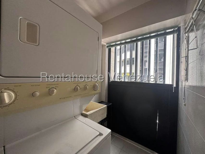 Apartamento (1 Nivel) en Venta en El Cigarral, Distrito Metropolitano - 27