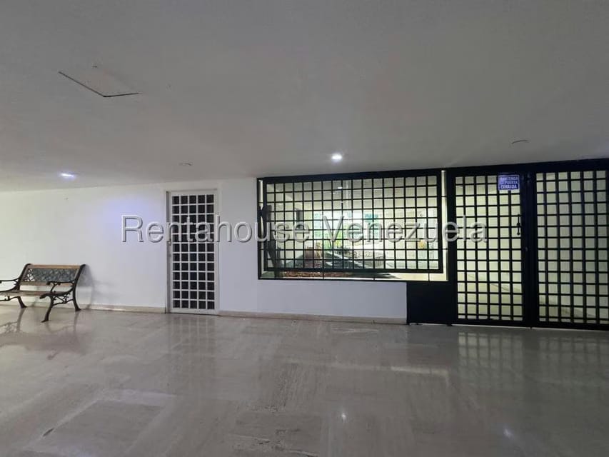 Apartamento (1 Nivel) en Venta en El Cigarral, Distrito Metropolitano - 51