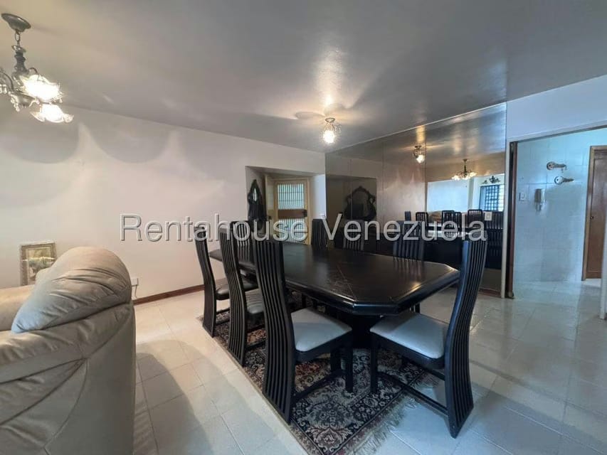 Apartamento (1 Nivel) en Venta en El Cigarral, Distrito Metropolitano - 7