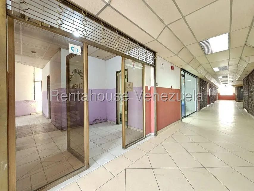 Comercial (Local Comercial) en Alquiler en Guarenas, Miranda - 7