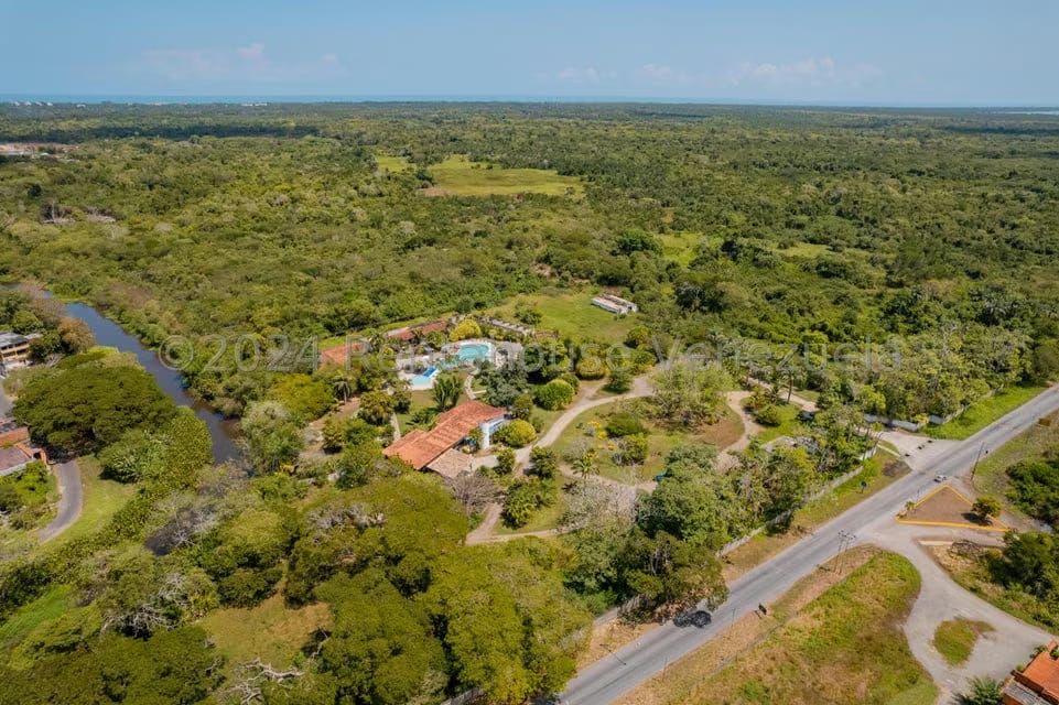 Comercial (Local Comercial) en Venta en El Guapo, Miranda - 30
