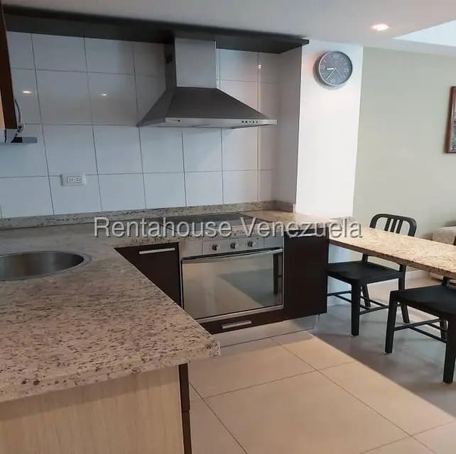 Apartamento (1 Nivel) en Alquiler en Santa Eduvigis, Distrito Metropolitano - 18
