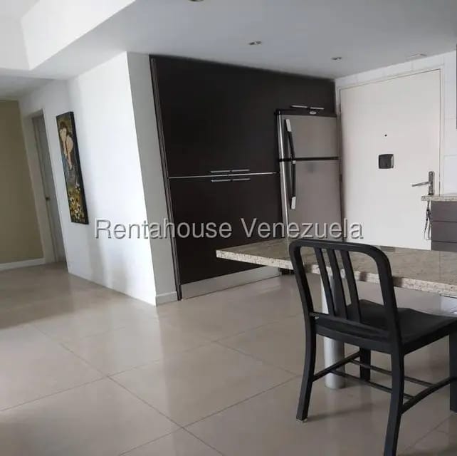 Apartamento (1 Nivel) en Alquiler en Santa Eduvigis, Distrito Metropolitano - 19