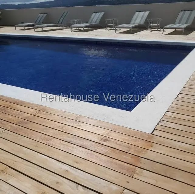 Apartamento (1 Nivel) en Alquiler en Santa Eduvigis, Distrito Metropolitano - 22