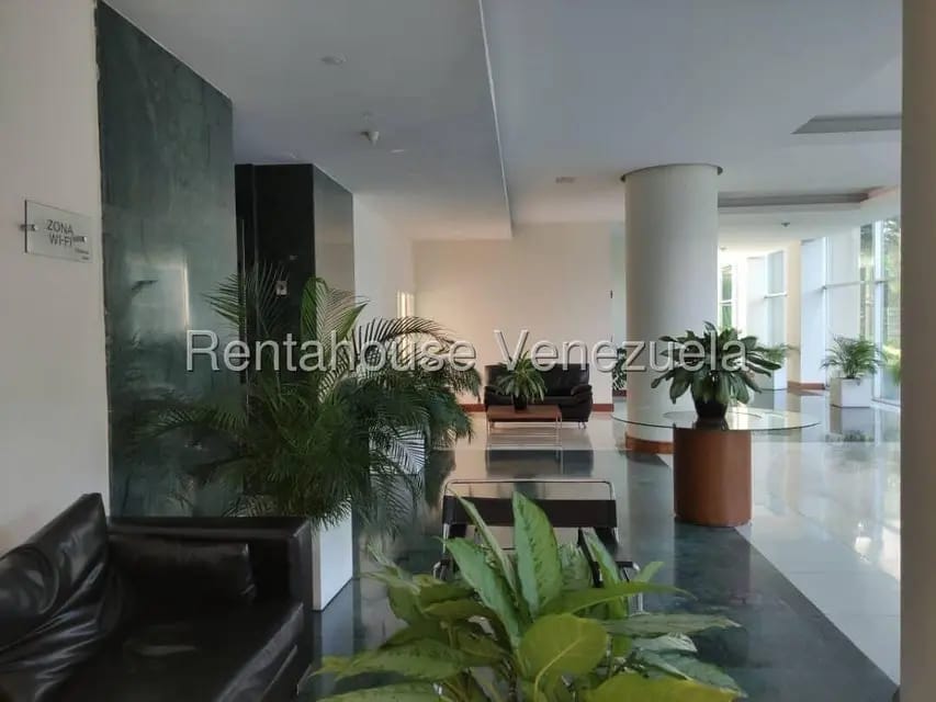 Apartamento (1 Nivel) en Alquiler en Santa Eduvigis, Distrito Metropolitano - 39