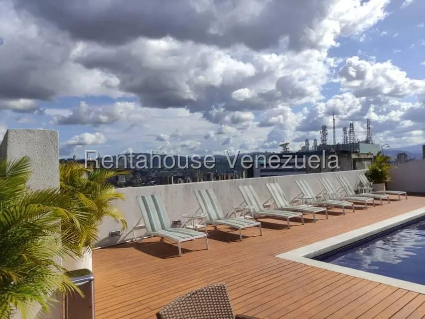 Apartamento (1 Nivel) en Alquiler en Santa Eduvigis, Distrito Metropolitano - 40
