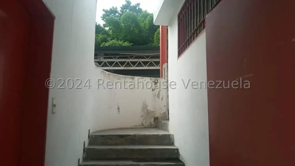 Comercial (Local Comercial) en Alquiler en Baruta, Distrito Metropolitano - 8