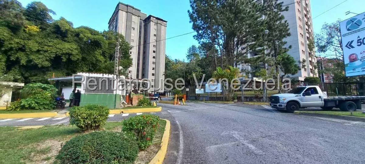 Terreno (Residencial) en Venta en Parque el Retiro, Miranda - 16