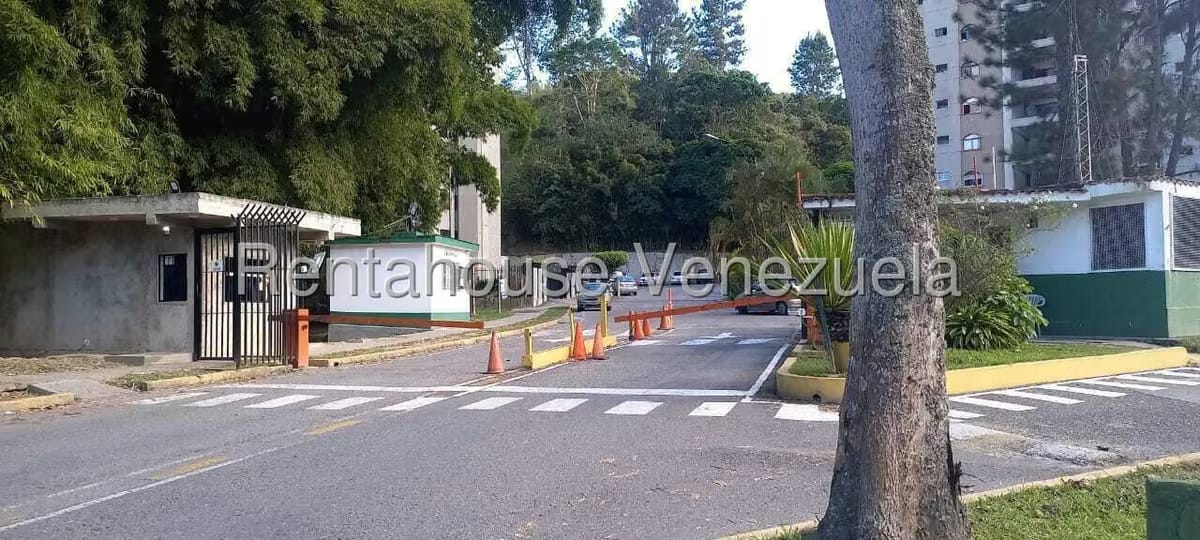 Terreno (Residencial) en Venta en Parque el Retiro, Miranda - 18
